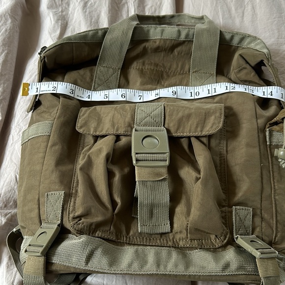 Tommy Bahama travel pack. - Picture 3 of 5